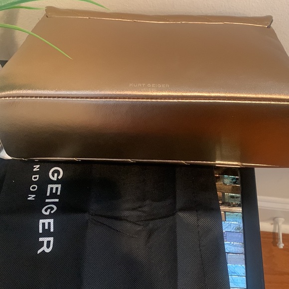 Kurt Geiger London Large Leather Soho Bag
KURT GEIGER - Picture 9 of 14